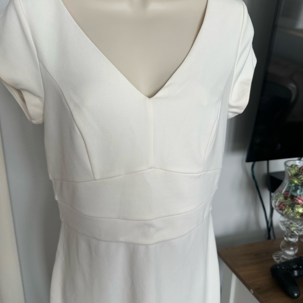 Express Elegant White Dress size small - Picture 2 of 5